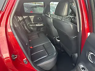 Used 2014 Nissan Juke Tekna Red - Interior and Exterior details 9