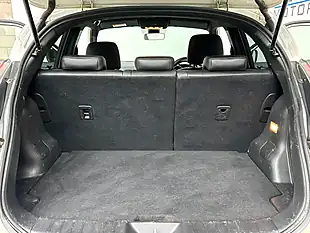 Used 2014 Nissan Juke Tekna White - Interior and Exterior details 13