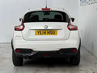 Used 2014 Nissan Juke Tekna White - Interior and Exterior details 5