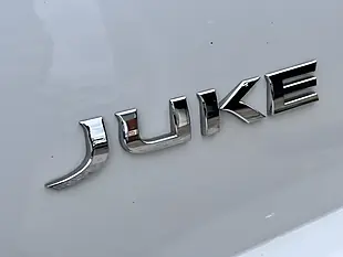 Used 2014 Nissan Juke Tekna White - Interior and Exterior details 18