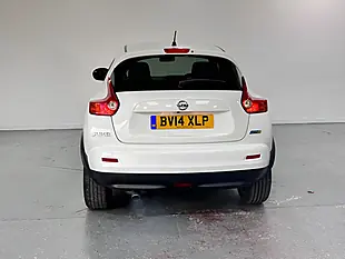 Used 2014 Nissan Juke Tekna White - Interior and Exterior details 7