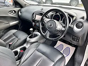 Used 2014 Nissan Juke Tekna White - Interior and Exterior details 9