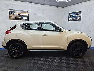 Used 2014 Nissan Juke Visia White - Interior and Exterior details 10