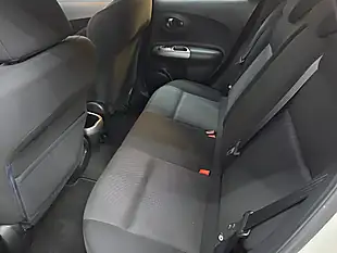 Used 2014 Nissan Juke Visia White - Interior and Exterior details 17