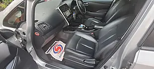 Used 2014 Nissan Leaf Tekna Silver - Interior and Exterior details 17