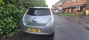 Used 2014 Nissan Leaf Tekna Silver - Interior and Exterior details 7