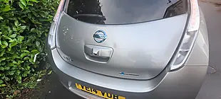 Used 2014 Nissan Leaf Tekna Silver - Interior and Exterior details 8