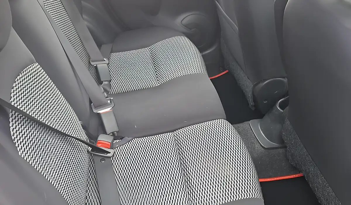 Used 2014 Nissan Micra Acenta Red - Interior and Exterior details 12