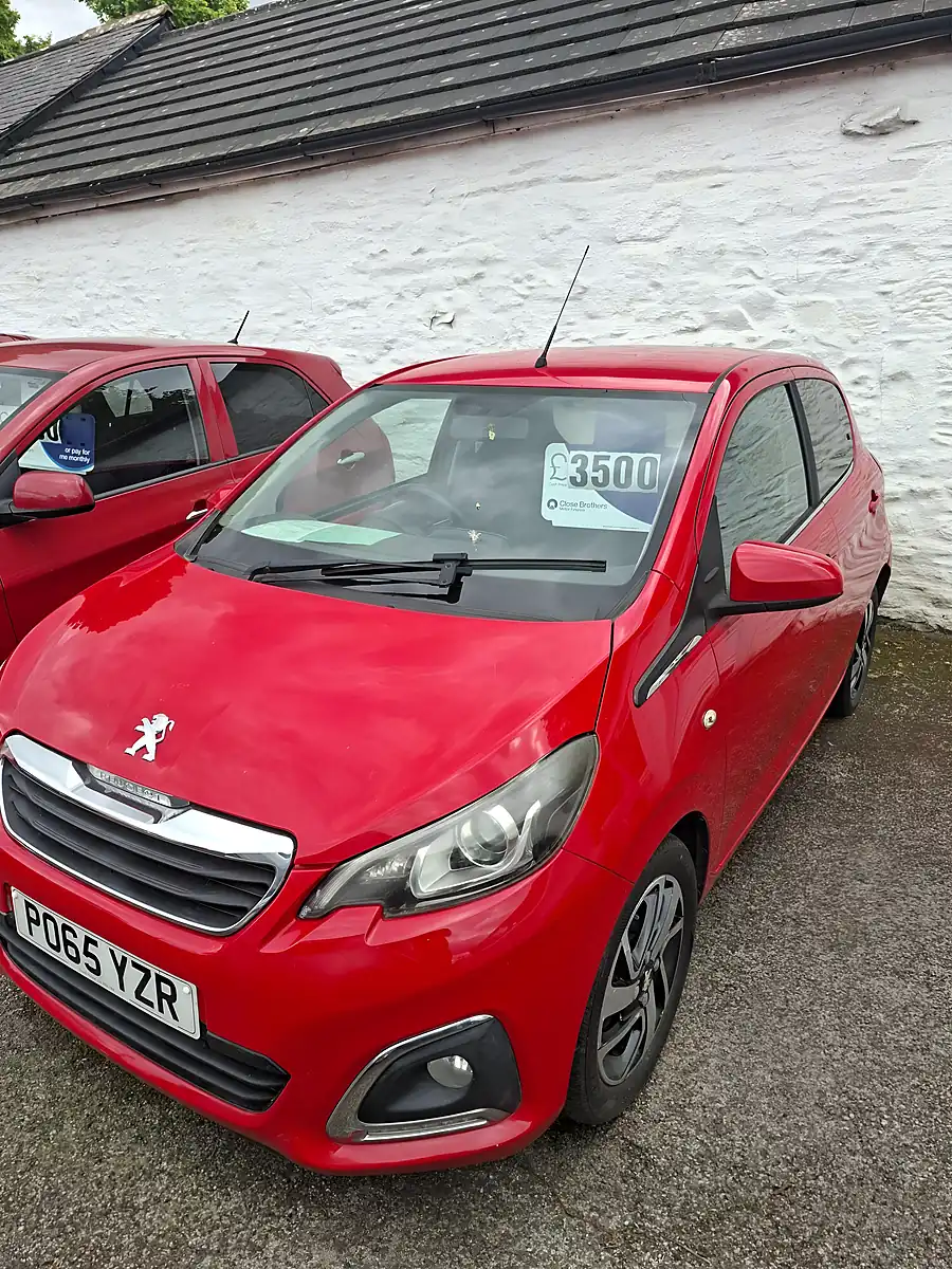 Used 2014 Nissan Micra Acenta Red - Interior and Exterior details 20