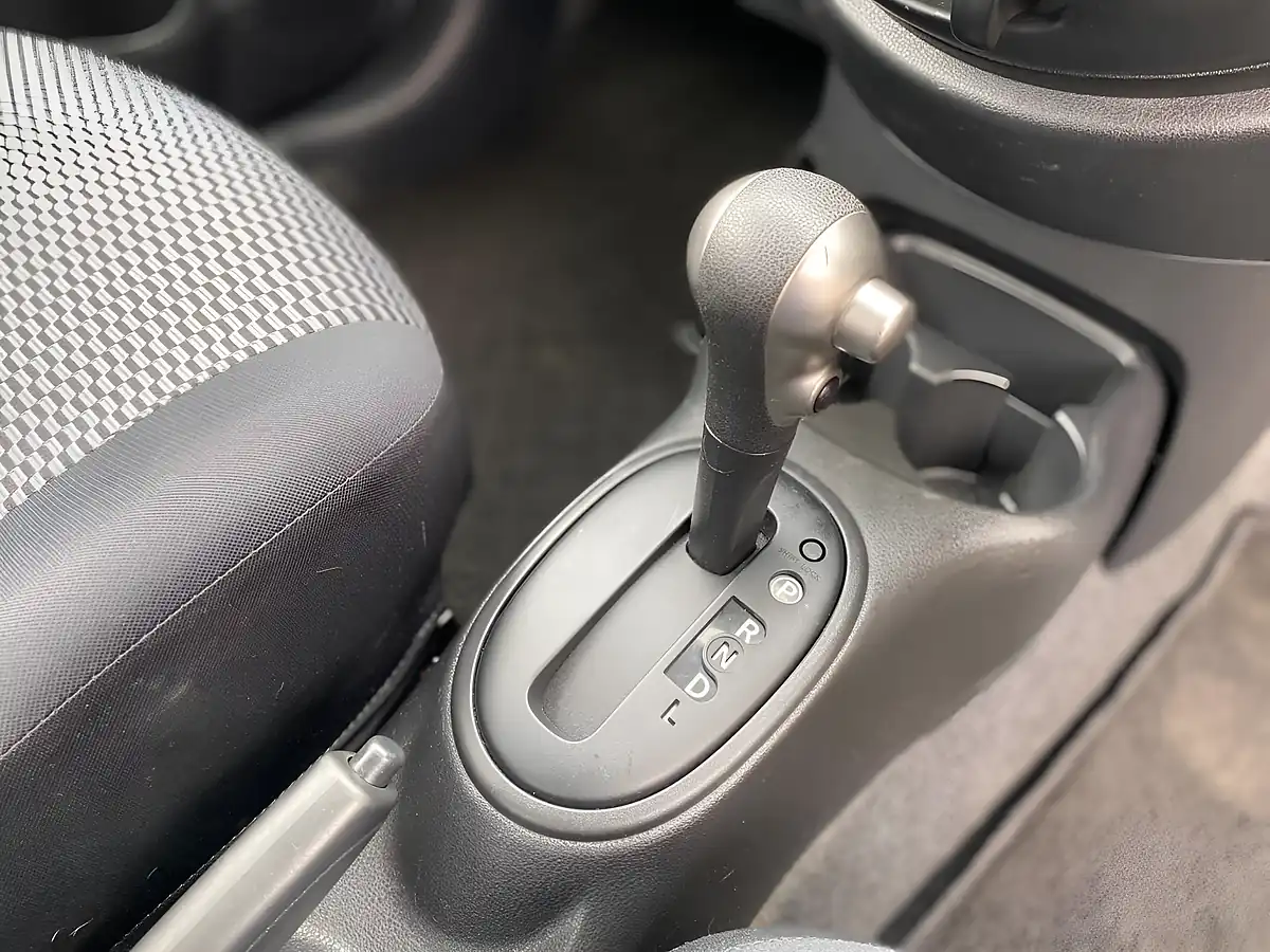 Used 2014 Nissan Micra Acenta Silver - Interior and Exterior details 4
