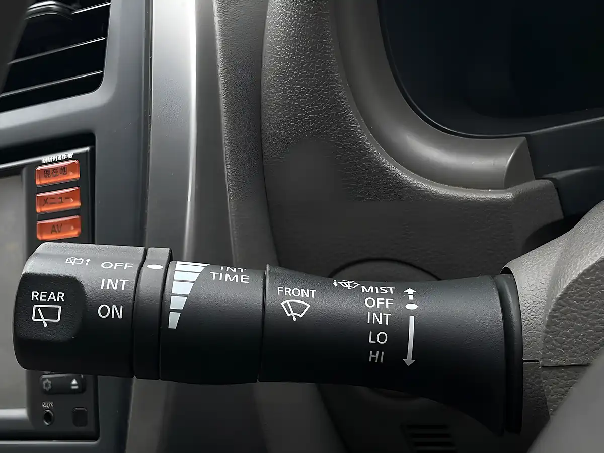 Used 2014 Nissan Micra Acenta White - Interior and Exterior details 18