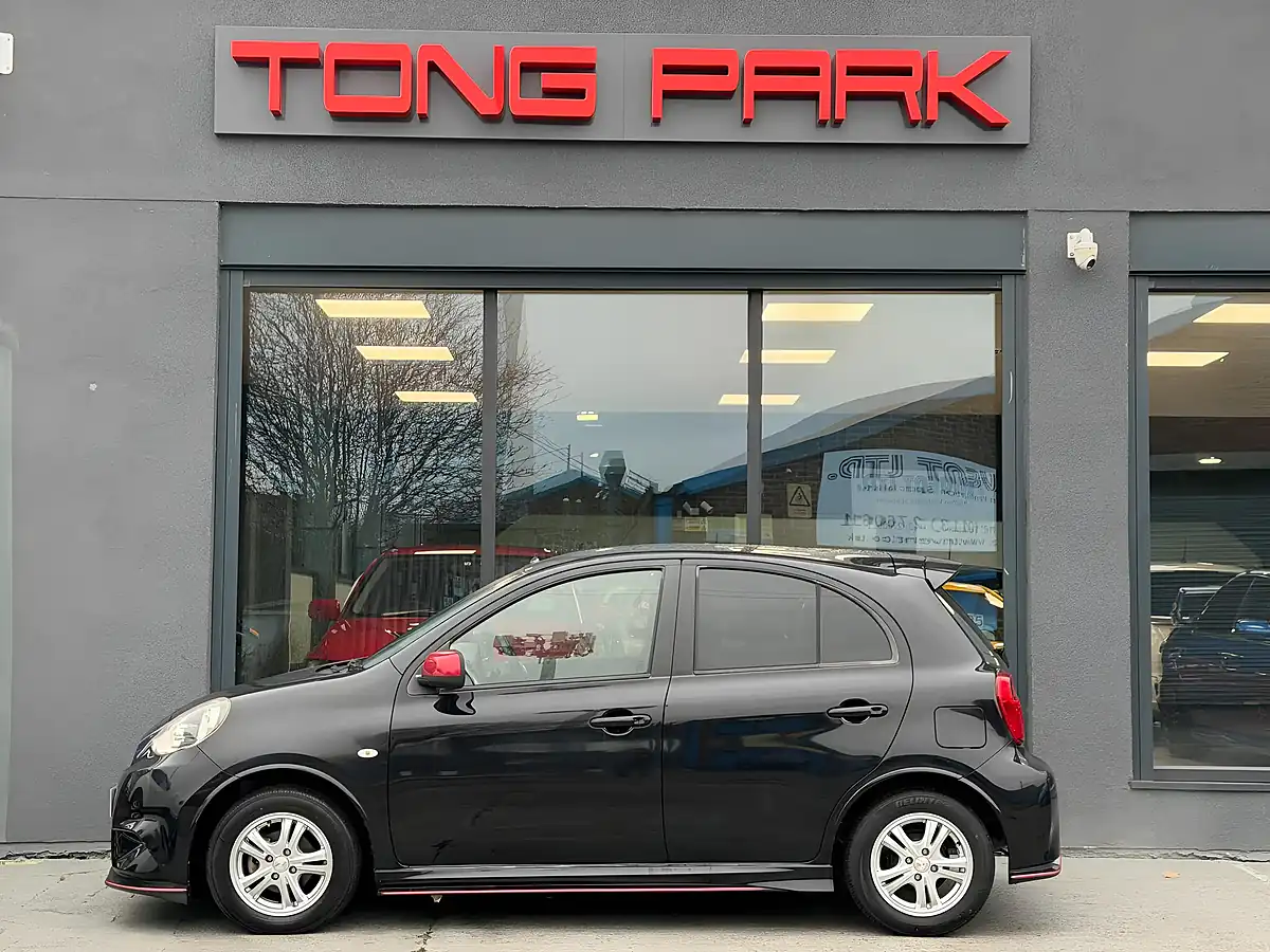 Used 2014 Nissan Micra Nismo Tekna Black - Interior and Exterior details 10