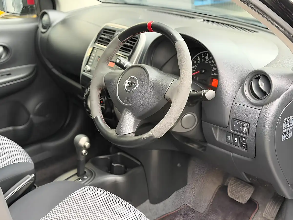 Used 2014 Nissan Micra Nismo Tekna Black - Interior and Exterior details 13