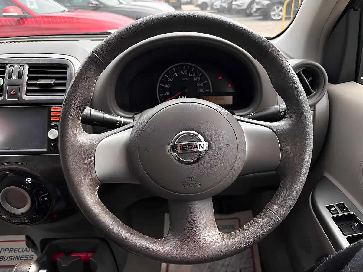 Used 2014 Nissan Micra Tekna Purple - Interior and Exterior details 13