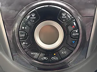 Used 2014 Nissan Micra Tekna Purple - Interior and Exterior details 17