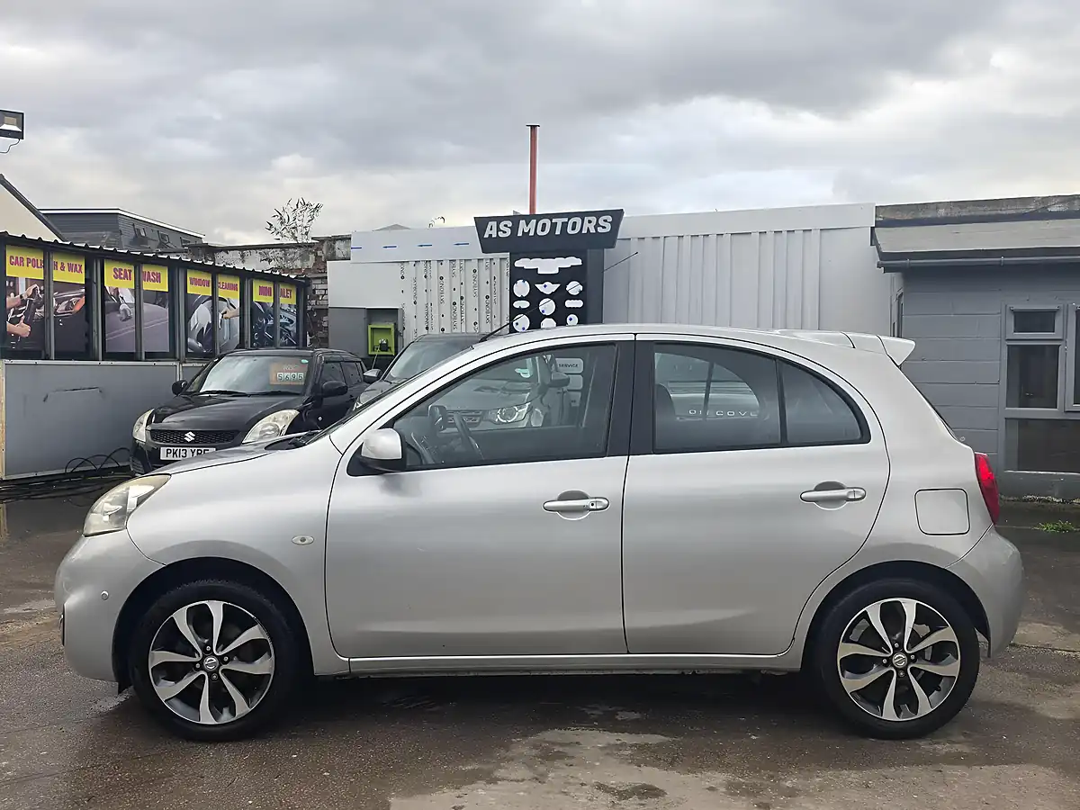 Used 2014 Nissan Micra Tekna Silver - Interior and Exterior details 4