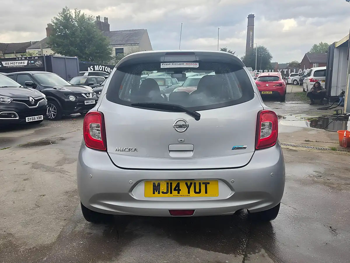 Used 2014 Nissan Micra Tekna Silver - Interior and Exterior details 6