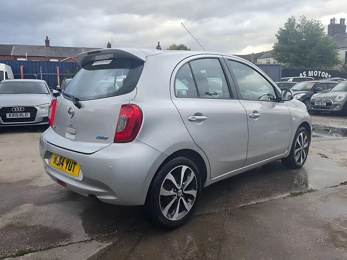 Used 2014 Nissan Micra Tekna Silver - Interior and Exterior details 7