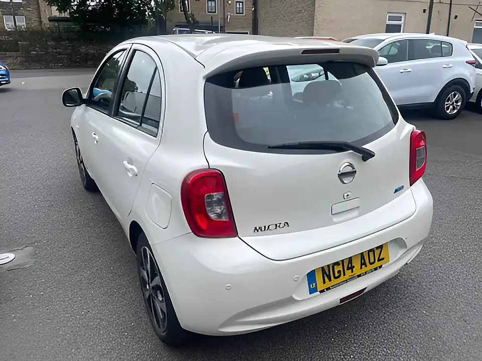 Used 2014 Nissan Micra Tekna White - Interior and Exterior details 4