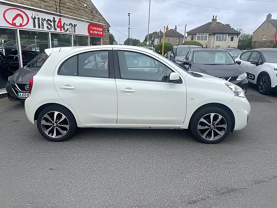 Used 2014 Nissan Micra Tekna White - Interior and Exterior details 6