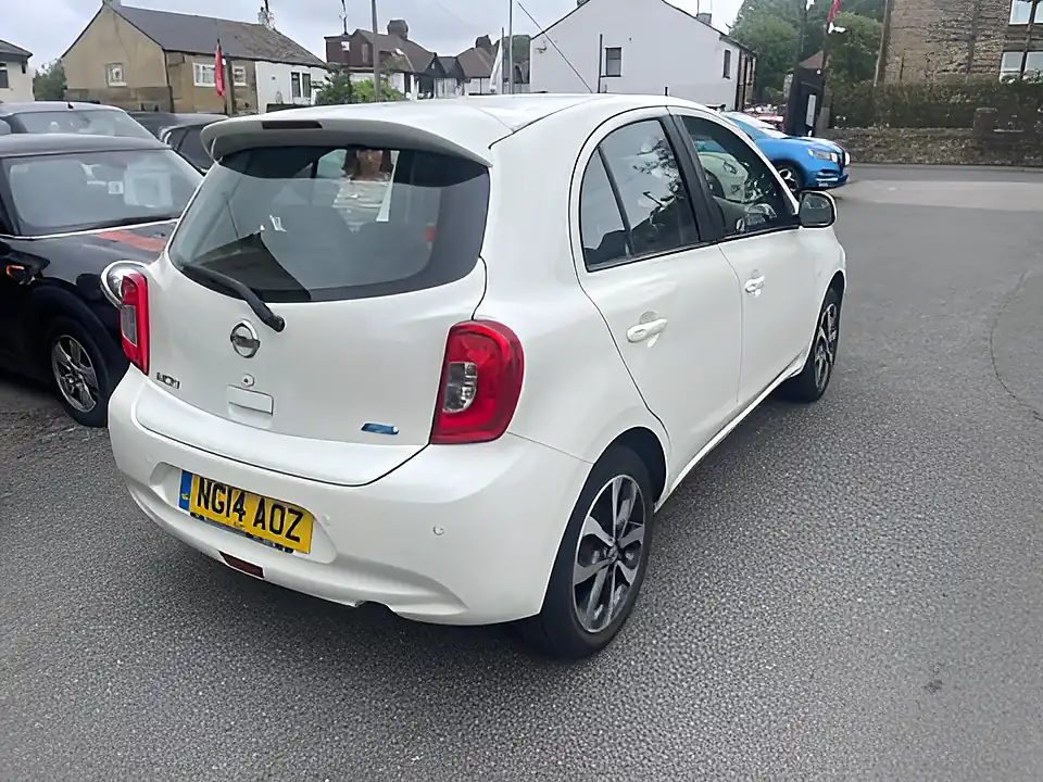 Used 2014 Nissan Micra Tekna White - Interior and Exterior details 7
