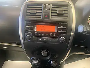 Used 2014 Nissan Micra Visia White - Interior and Exterior details 11