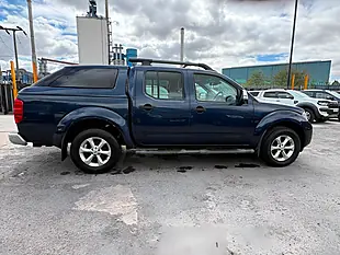 Used 2014 Nissan Navara Tekna Blue - Interior and Exterior details 14