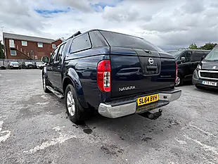 Used 2014 Nissan Navara Tekna Blue - Interior and Exterior details 2