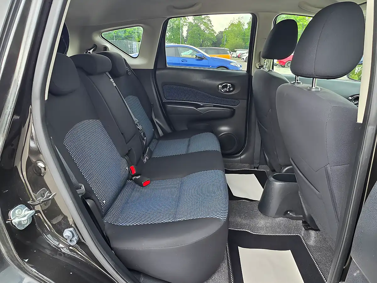 Used 2014 Nissan Note Acenta Black - Interior and Exterior details 11