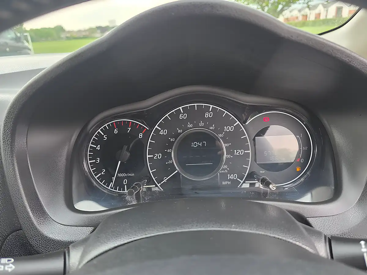 Used 2014 Nissan Note Acenta Black - Interior and Exterior details 14