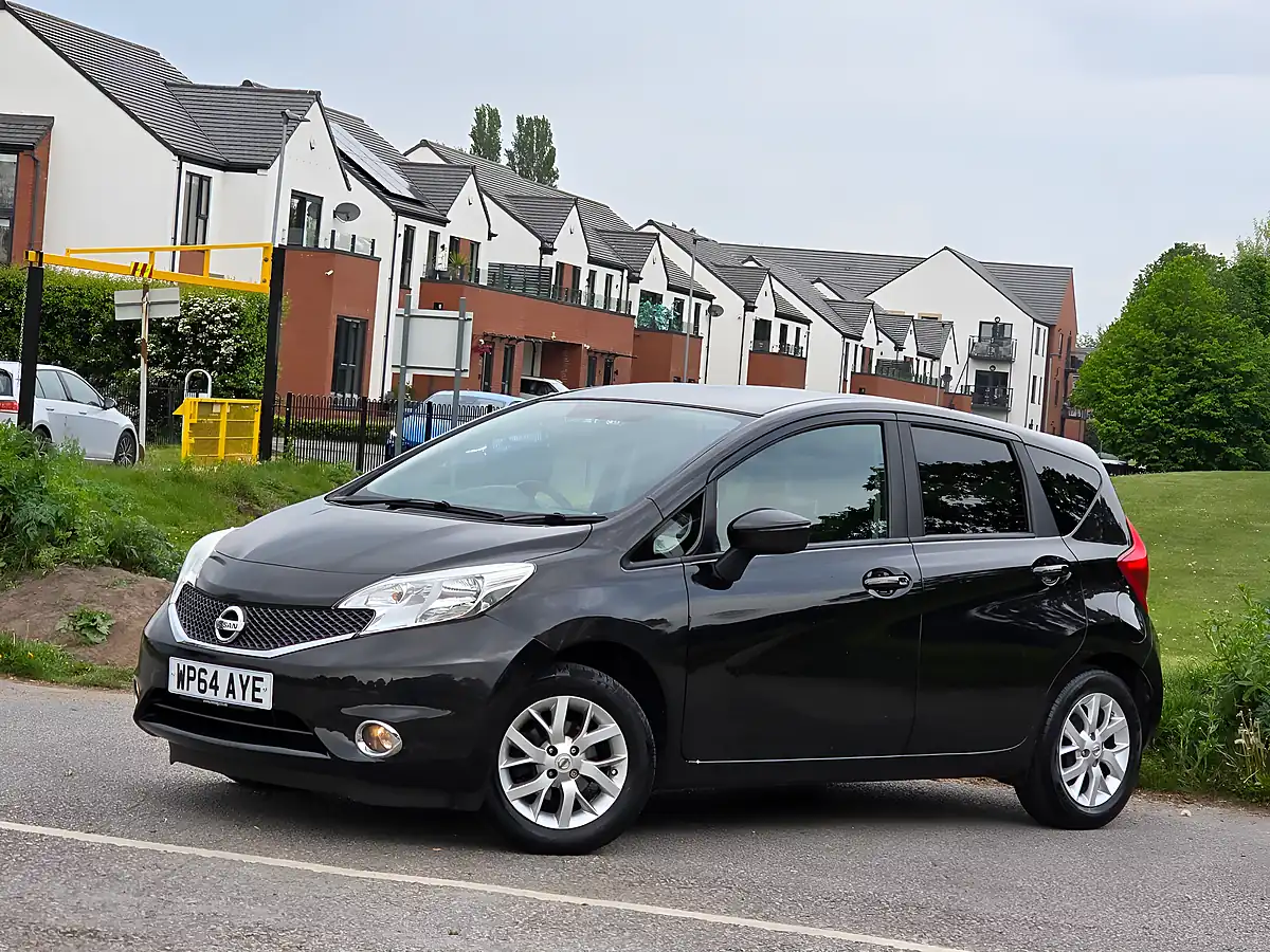Used 2014 Nissan Note Acenta Black - Interior and Exterior details 3