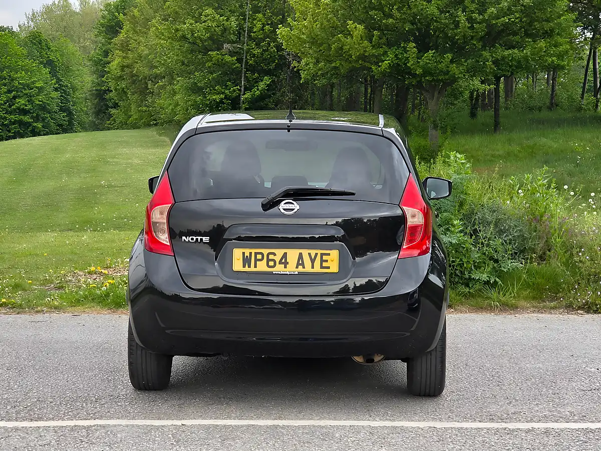 Used 2014 Nissan Note Acenta Black - Interior and Exterior details 6