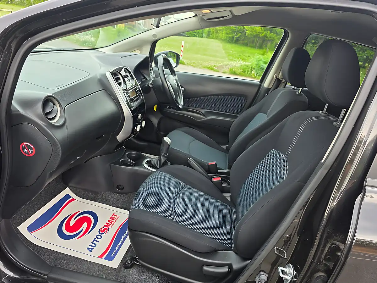 Used 2014 Nissan Note Acenta Black - Interior and Exterior details 9