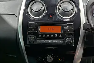 Used 2014 Nissan Note Acenta Blue - Interior and Exterior details 13