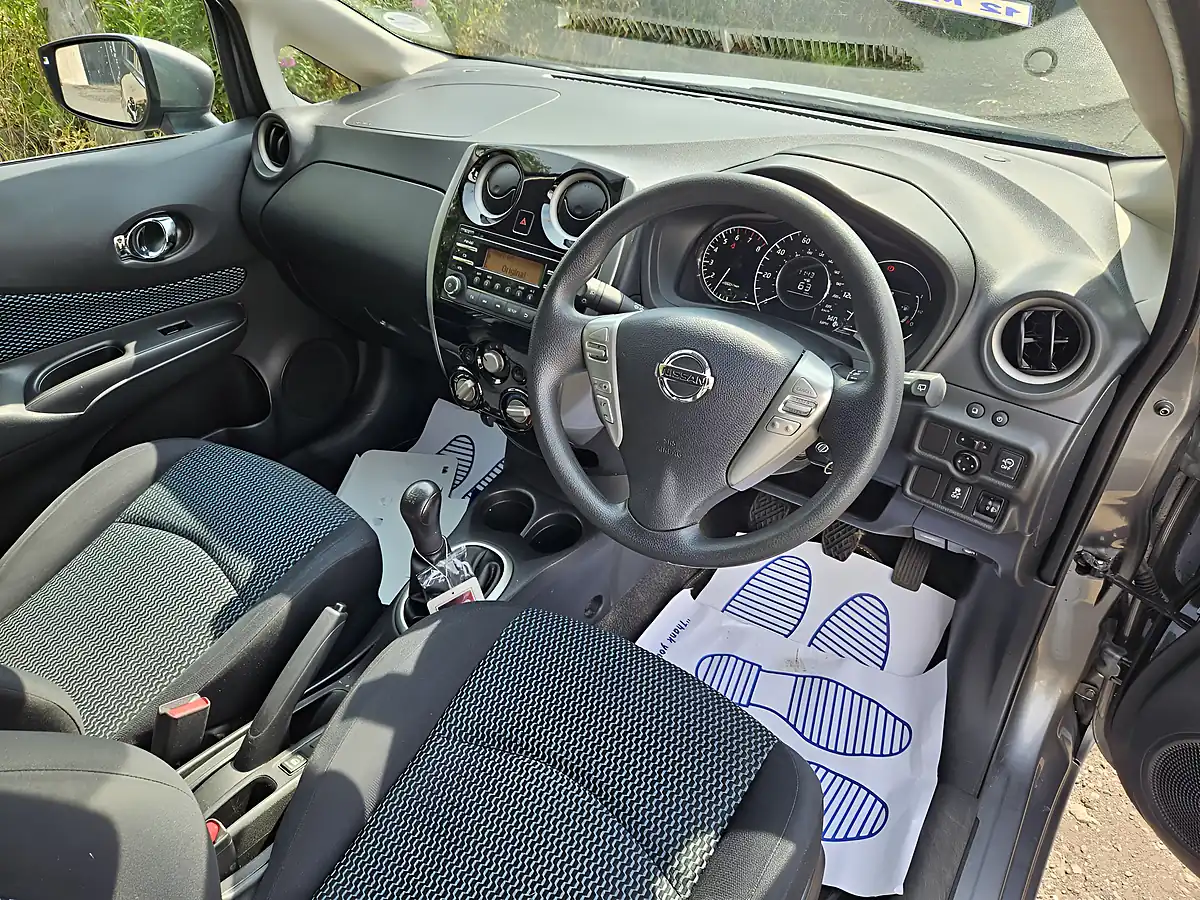 Used 2014 Nissan Note Acenta Grey - Interior and Exterior details 12