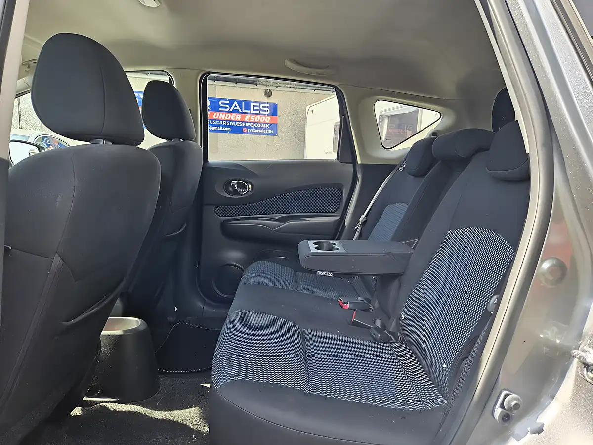 Used 2014 Nissan Note Acenta Grey - Interior and Exterior details 14