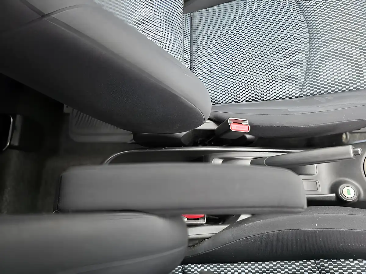 Used 2014 Nissan Note Acenta Premium Black - Interior and Exterior details 19