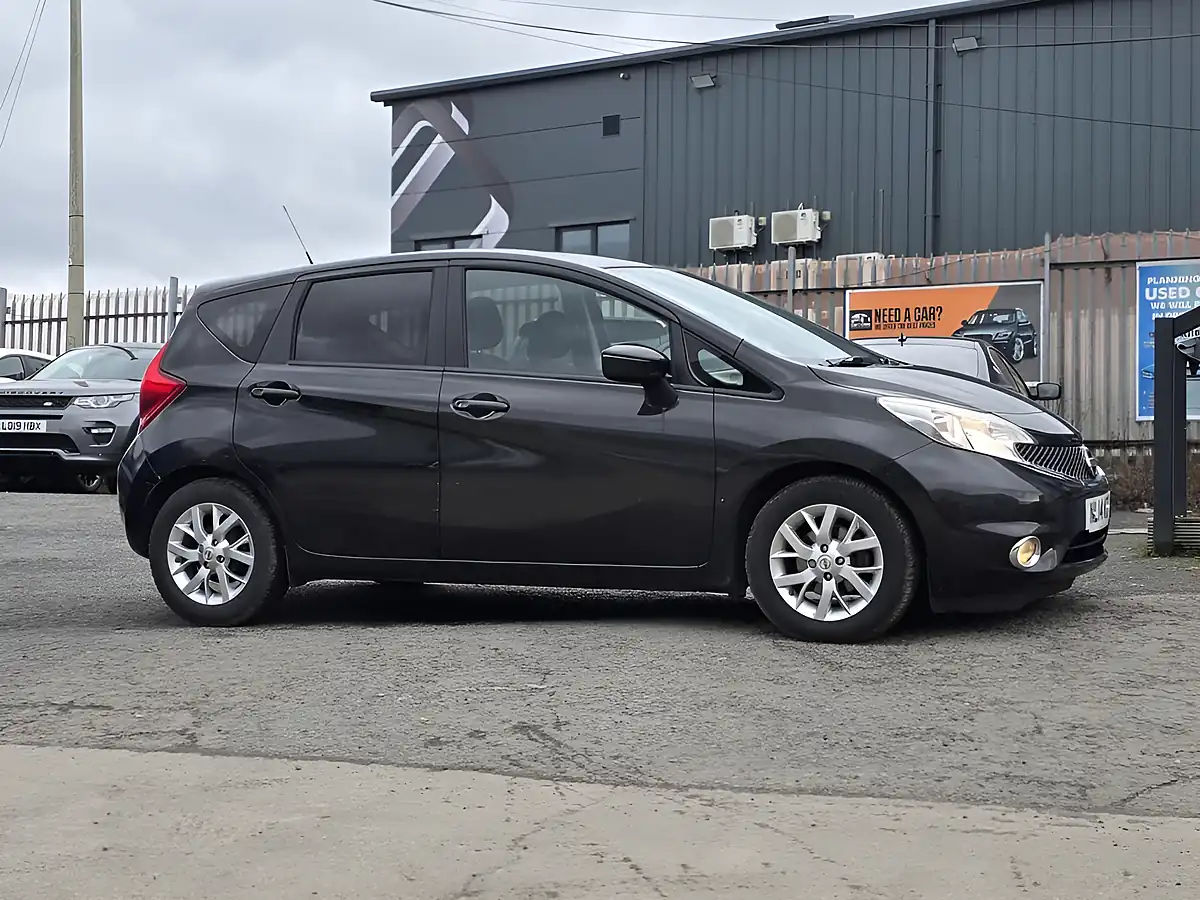 Used 2014 Nissan Note Acenta Premium Black - Interior and Exterior details 4