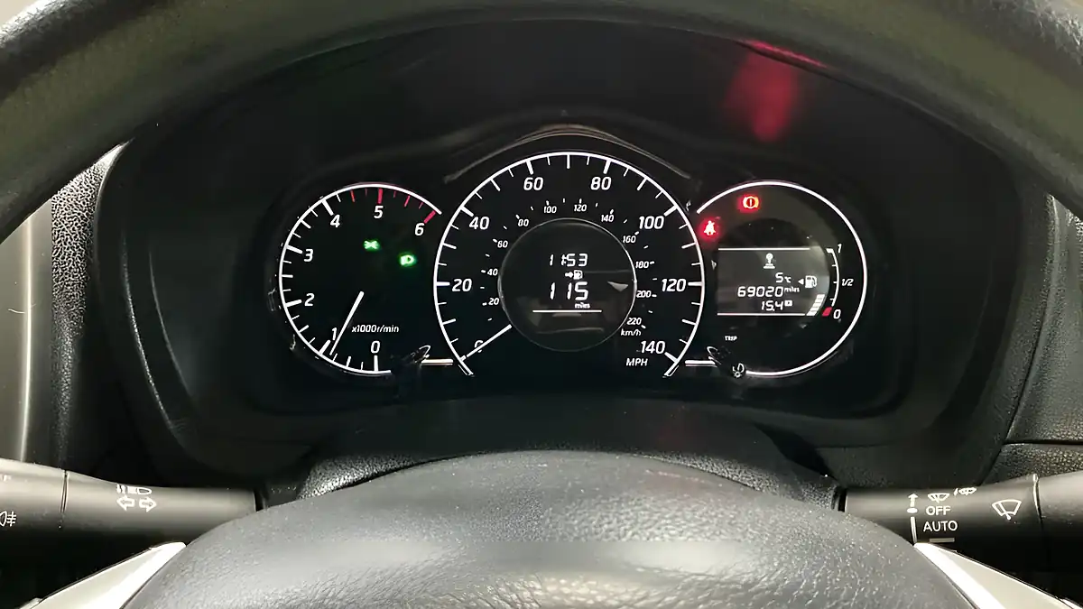 Used 2014 Nissan Note Acenta Premium Black - Interior and Exterior details 8