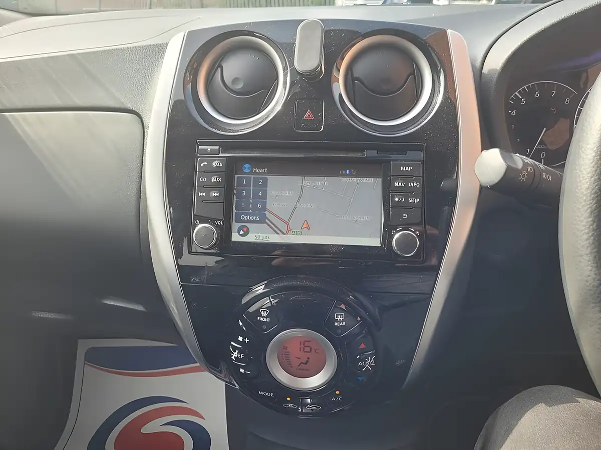 Used 2014 Nissan Note Acenta Premium Black - Interior and Exterior details 7
