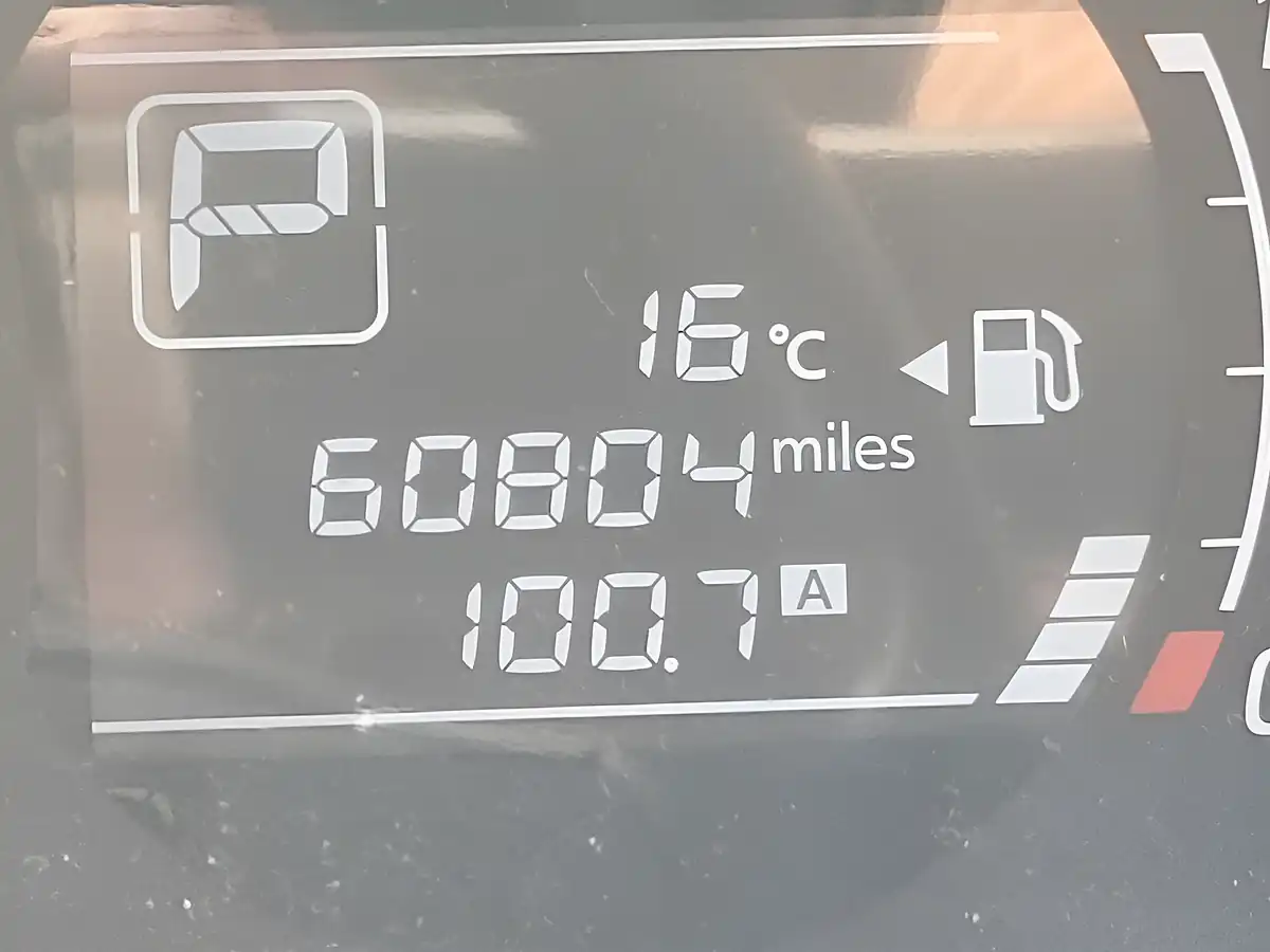 Used 2014 Nissan Note Acenta Premium Black - Interior and Exterior details 8