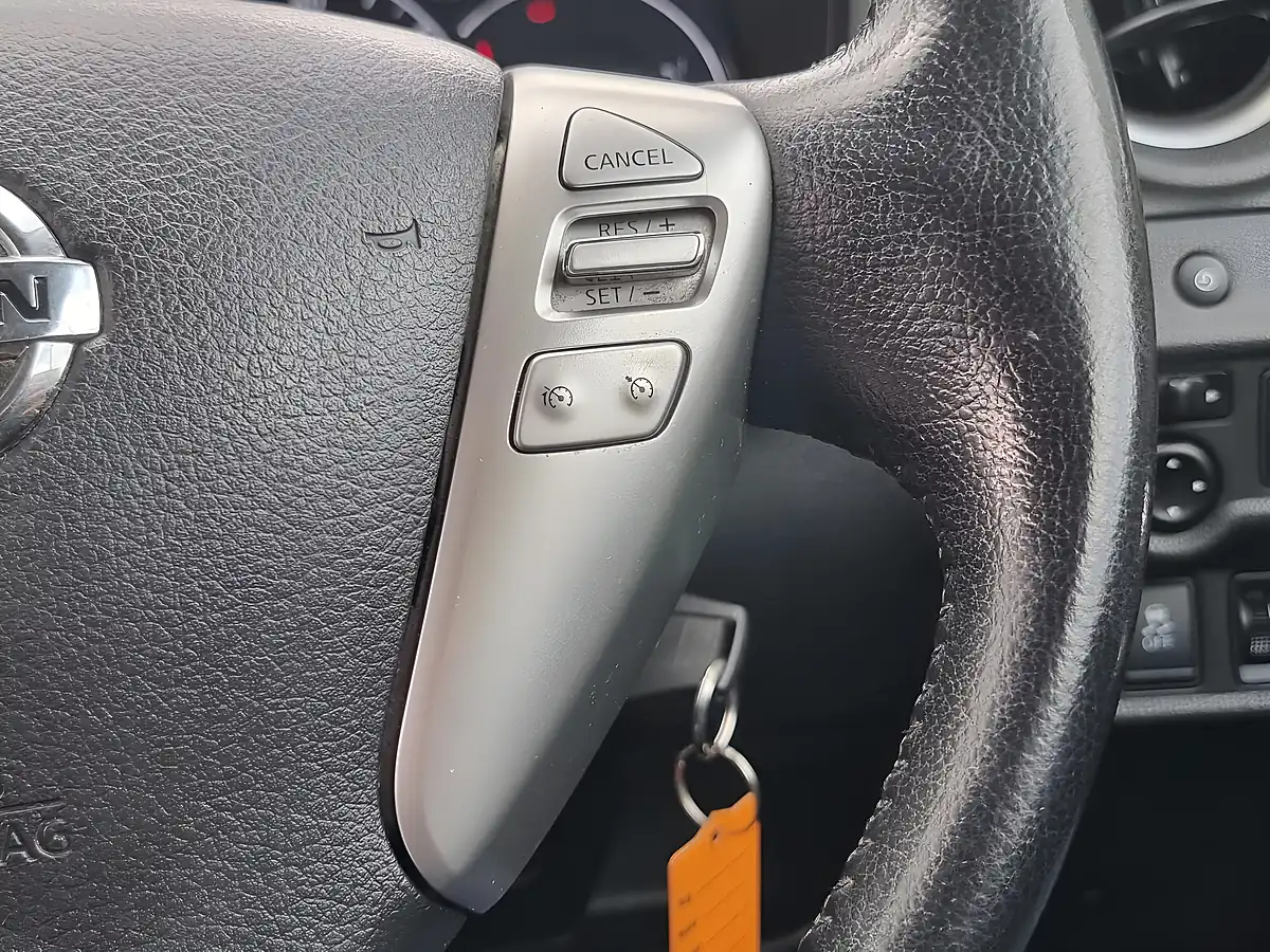 Used 2014 Nissan Note Acenta Premium Black - Interior and Exterior details 12