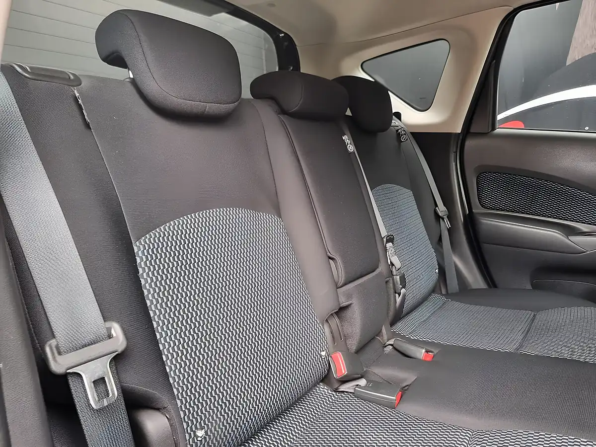 Used 2014 Nissan Note Acenta Premium Black - Interior and Exterior details 13