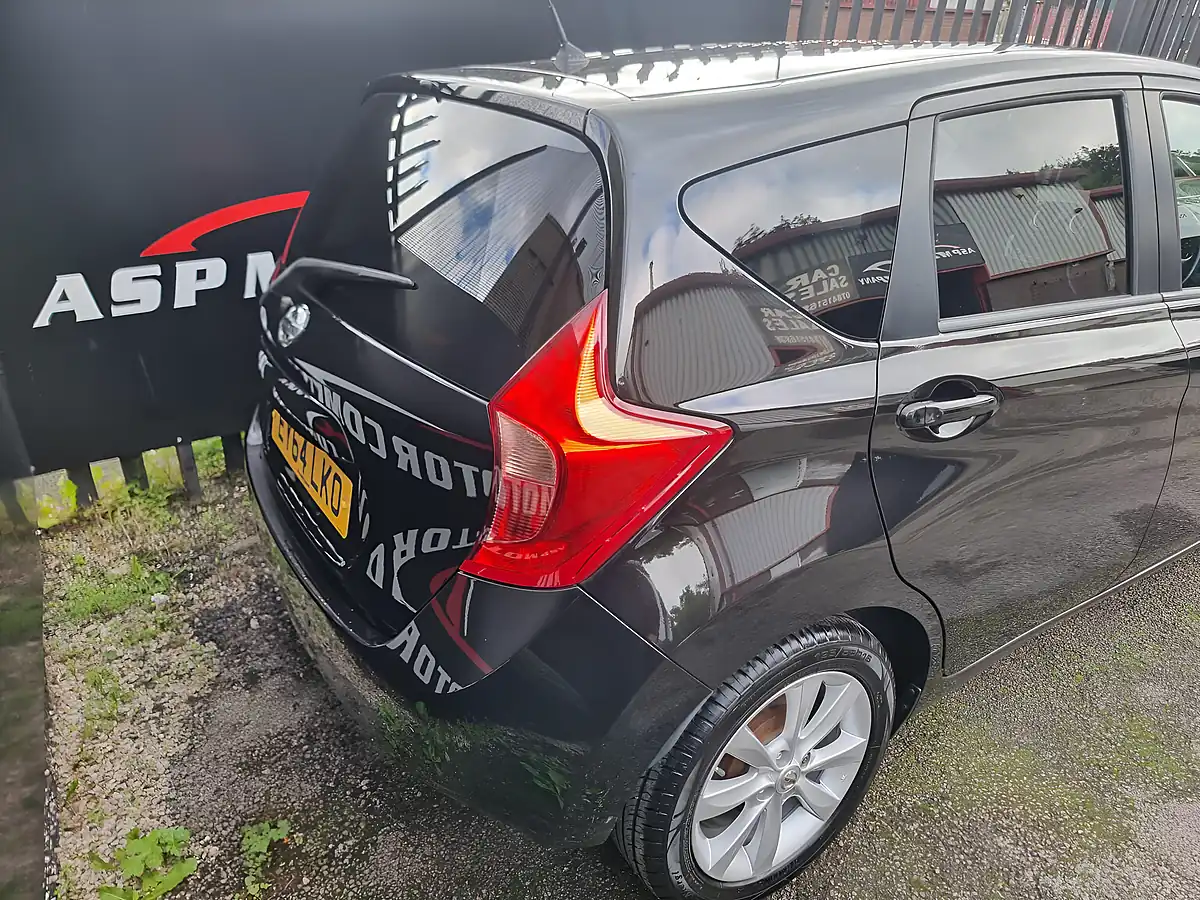 Used 2014 Nissan Note Acenta Premium Black - Interior and Exterior details 9
