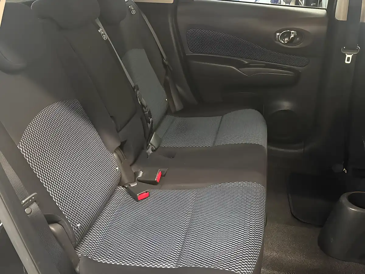 Used 2014 Nissan Note Acenta Premium Black - Interior and Exterior details 17
