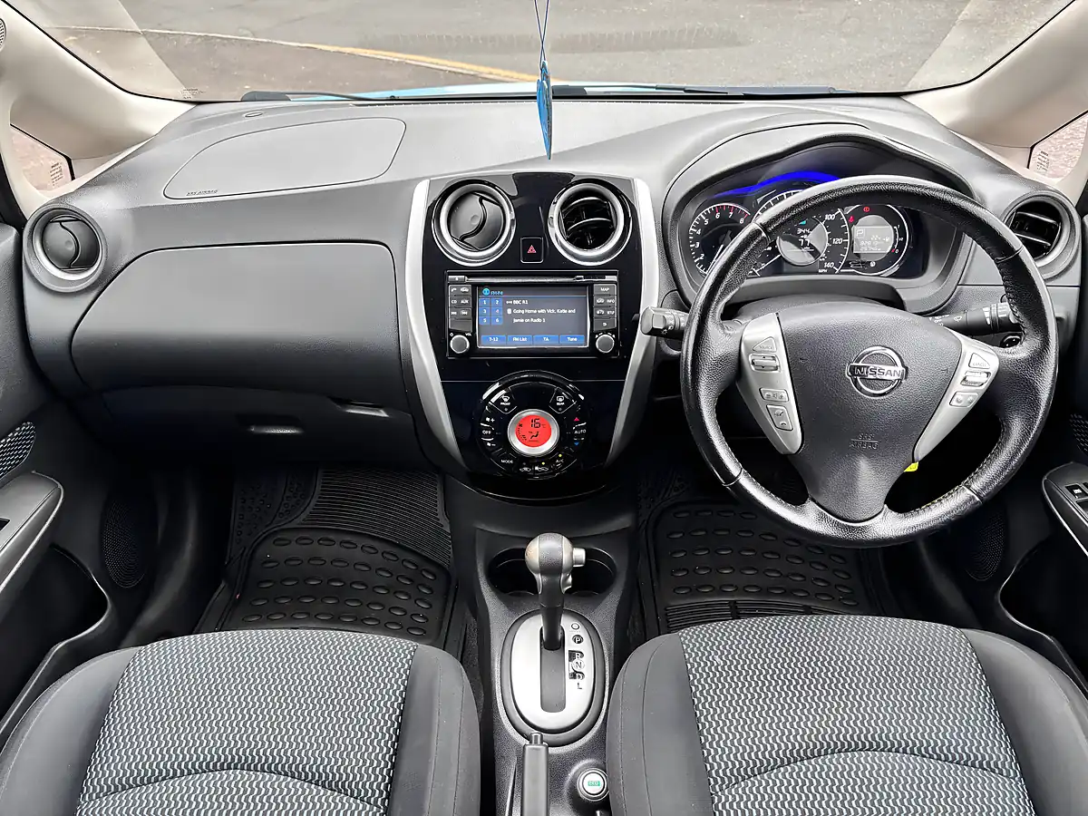 Used 2014 Nissan Note Acenta Premium Blue - Interior and Exterior details 11