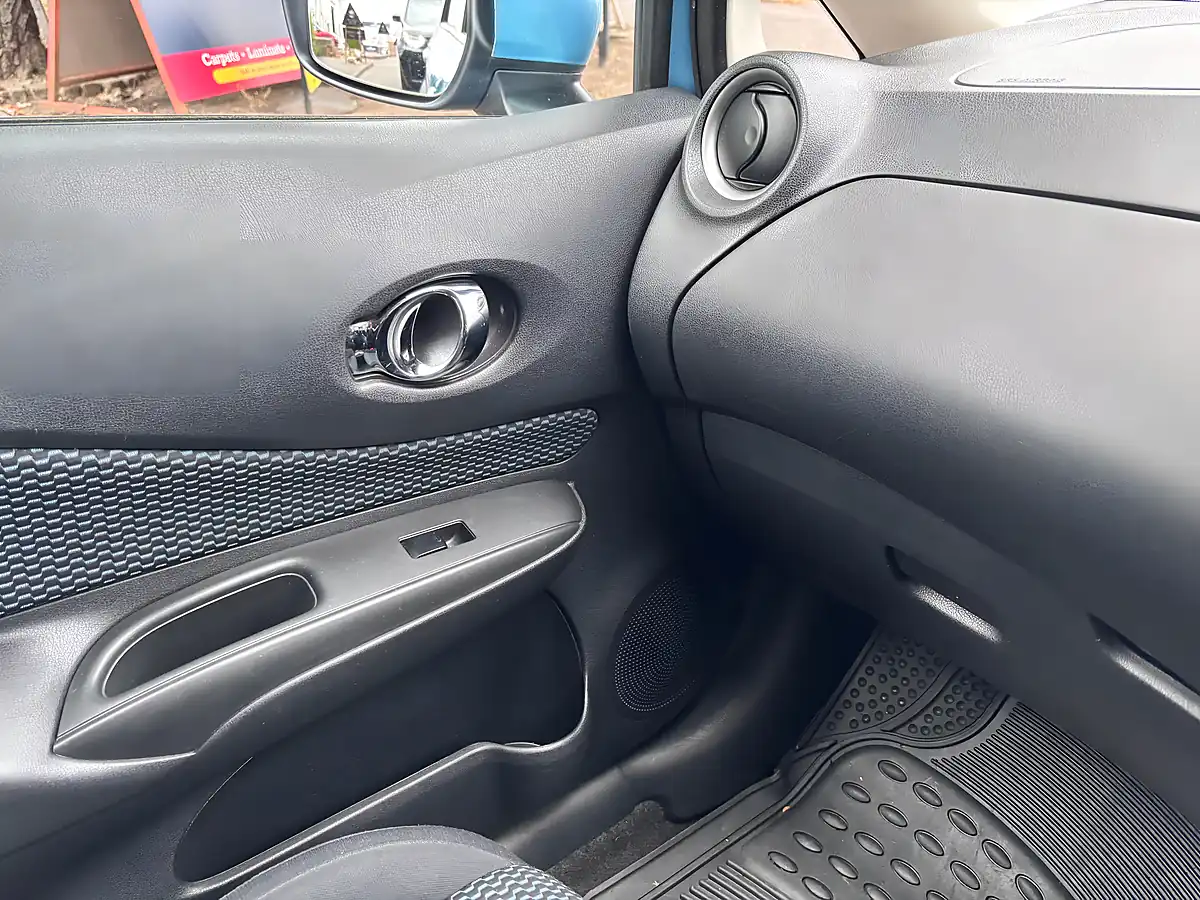 Used 2014 Nissan Note Acenta Premium Blue - Interior and Exterior details 15