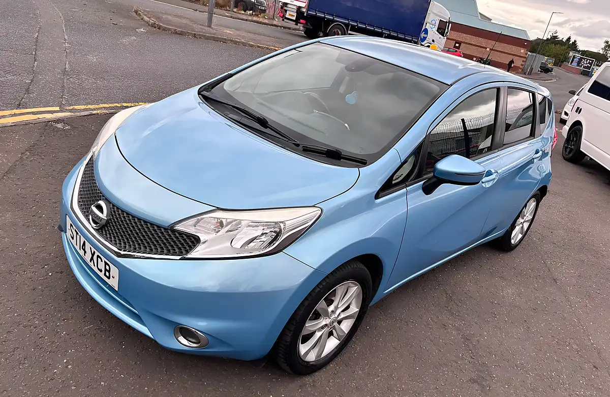 Used 2014 Nissan Note Acenta Premium Blue - Interior and Exterior details 8