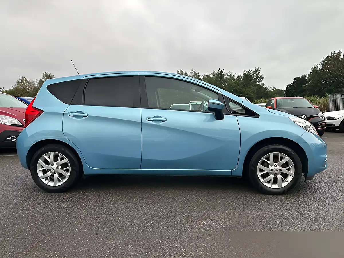 Used 2014 Nissan Note Acenta Premium Blue - Interior and Exterior details 12