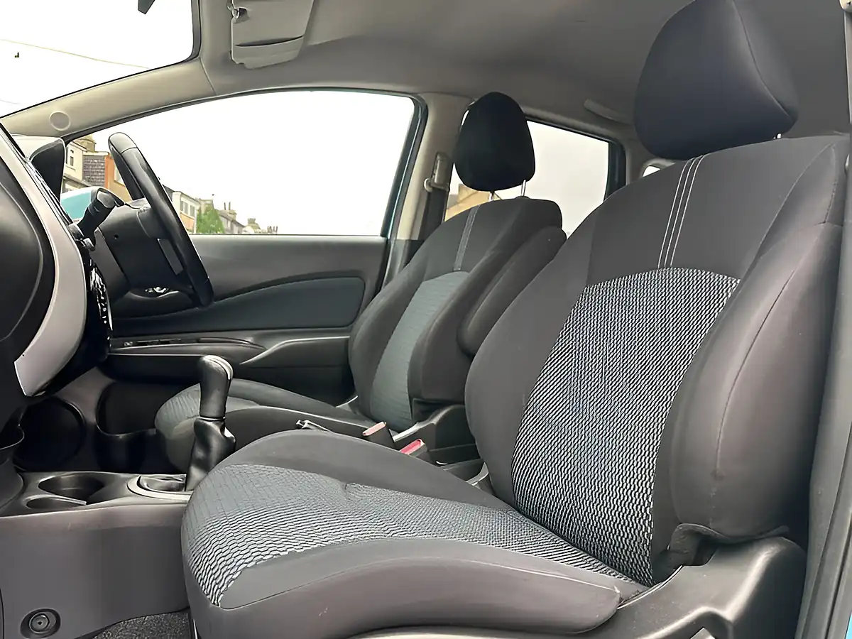 Used 2014 Nissan Note Acenta Premium Blue - Interior and Exterior details 20